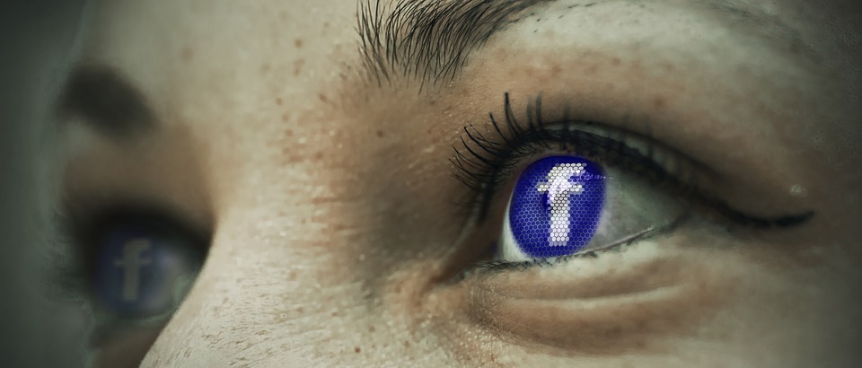 Urheberrecht: Bilder verändern für Facebook